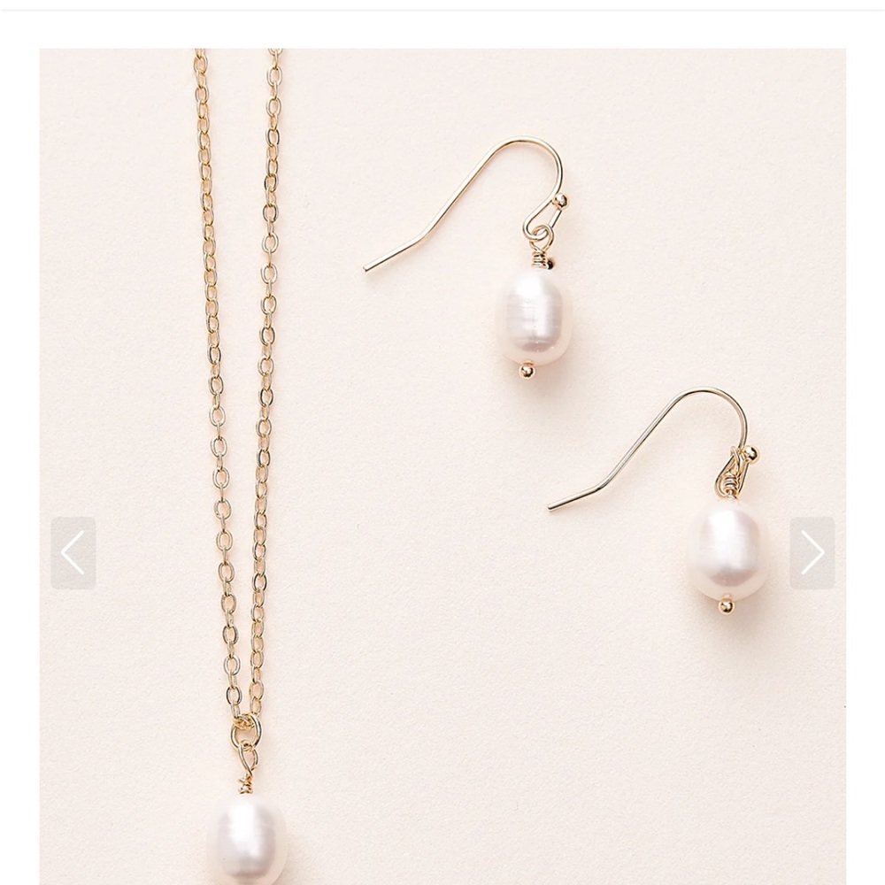 Pearl drop jewelry set